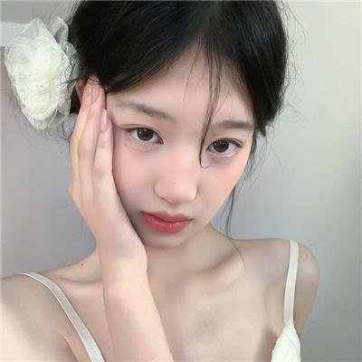 八月的雾