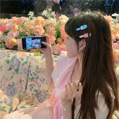 财富、年轻和美貌